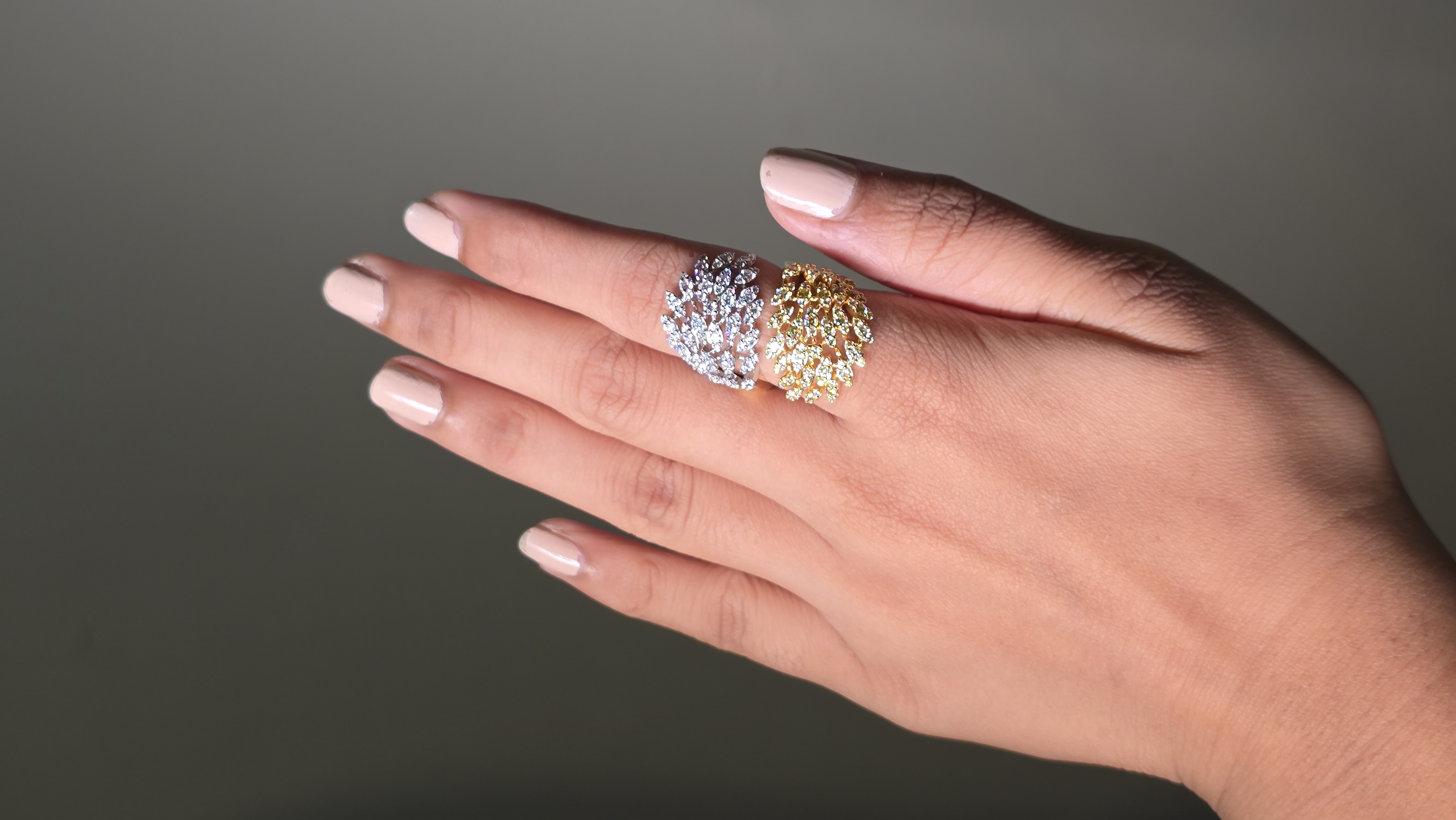 Verdant Floral Delight Ring